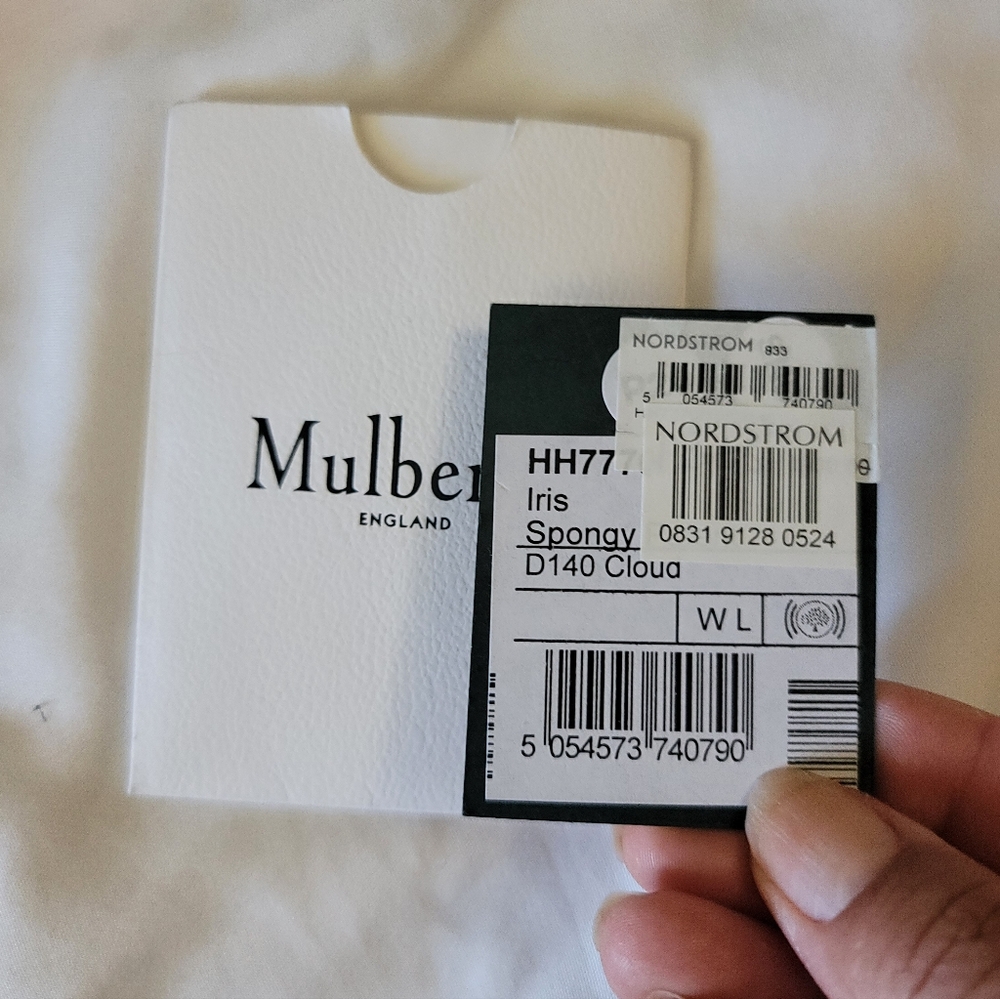 Mulberry Large Purse - Picture 9 of 15